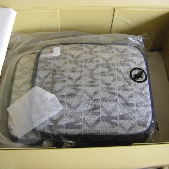 Michael Kors Jet Set Medium Silver Metallic Signature Logo Crossbody Bag Boxed - Picture 8 of 9